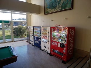 自動販売機コーナー(1階)