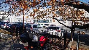 桔梗信玄餅工場テーマパーク 二輪車駐車スペース