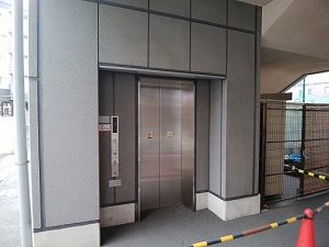 駐車場エレベーター