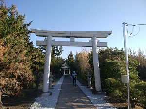 野島埼灯台近くの厳島神社