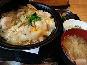 宮崎鶏のふわトロ親子丼