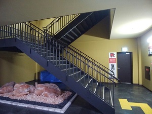 1階からの階段