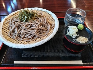 南郷温泉しゃくなげの湯 ざる蕎麦の写真です