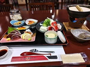 いいおか潮騒ホテル 夕食 ※最初の状態の写真です