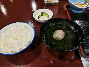 いいおか潮騒ホテル 夕食 ご飯・お吸い物の写真です