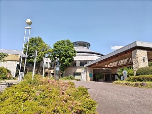 関谷温泉 湯っ蔵んど 外観の写真です