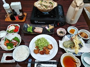 南箱根ヴィラ 夕食の写真です