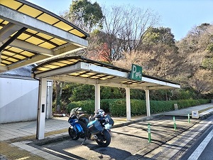 鮎沢PA 駐輪場の写真です